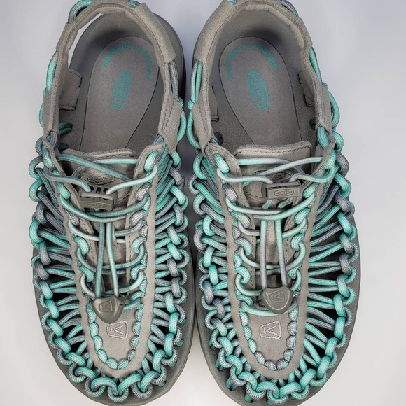 🆕 Keen Uneek Two-Cord Sandals Drizzle/Cockatoo - Picture 2 of 4